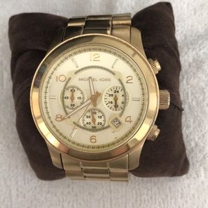 Gold Boyfriend Michael Kors Watch - Oversized